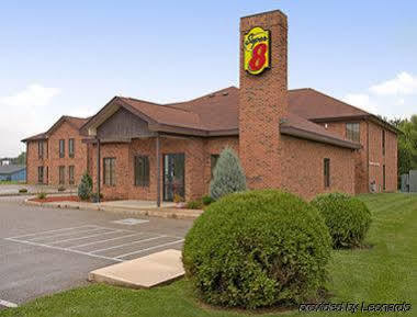 Super 8 By Wyndham Rochester Eksteriør billede